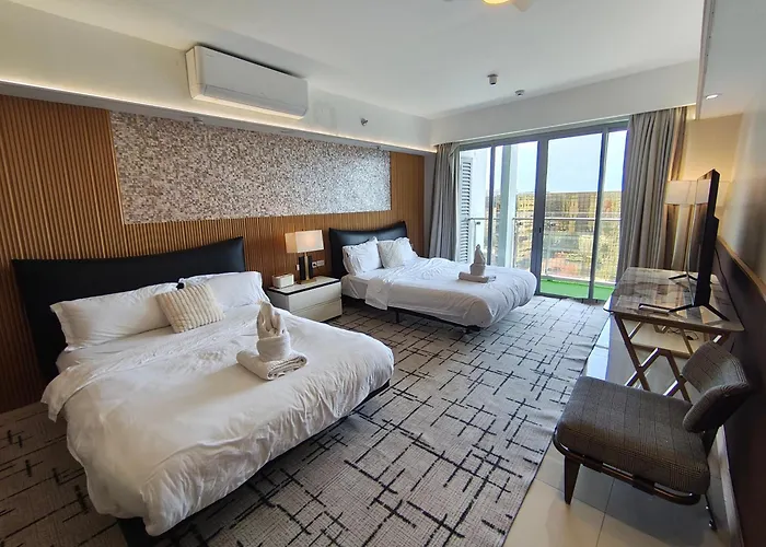 Apartment Cozy Sunlit Retreat, Spacious Type Unit In The Of Entertainment Manila